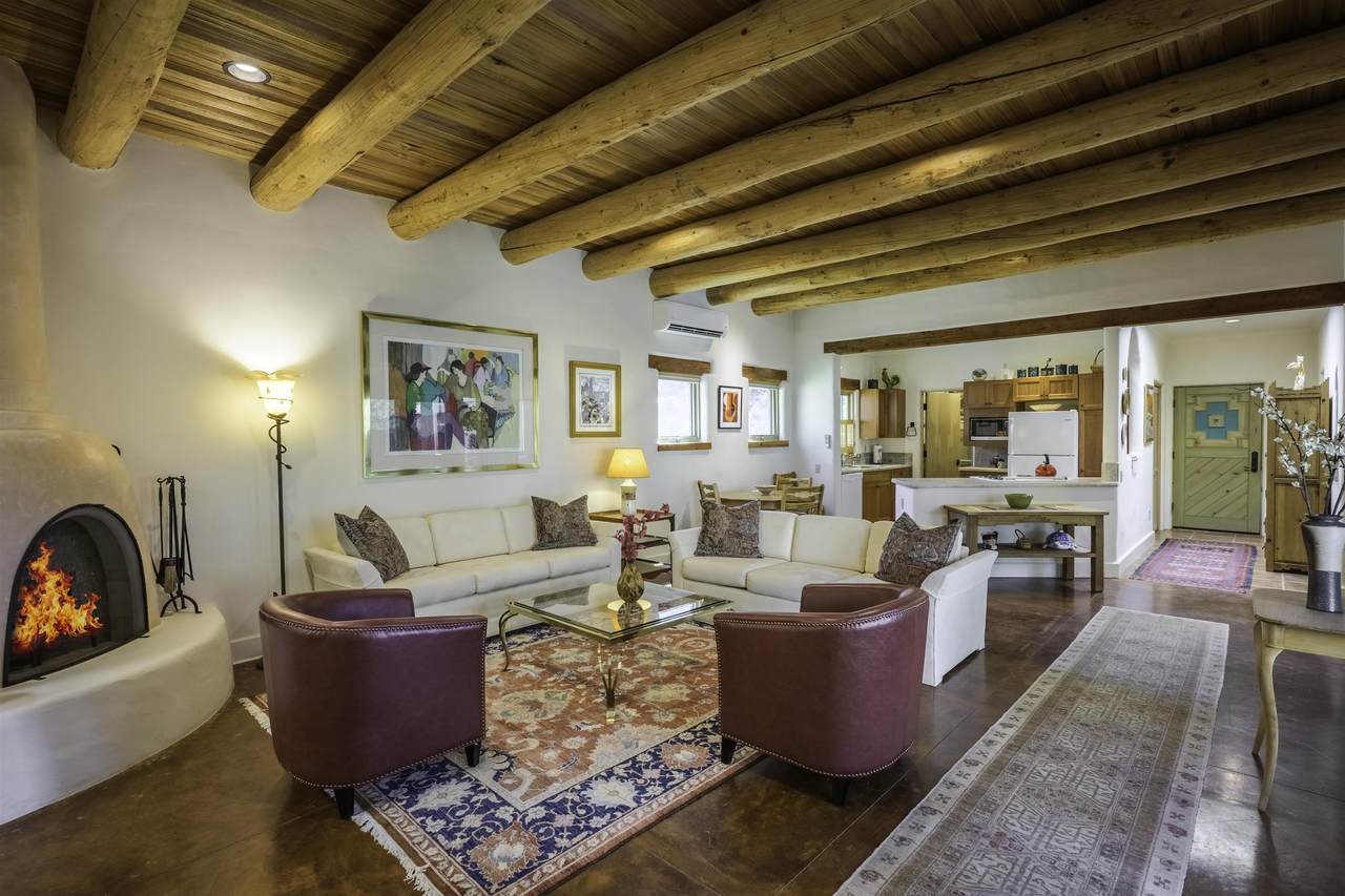 205 Upper Ranchitos - Photo 1