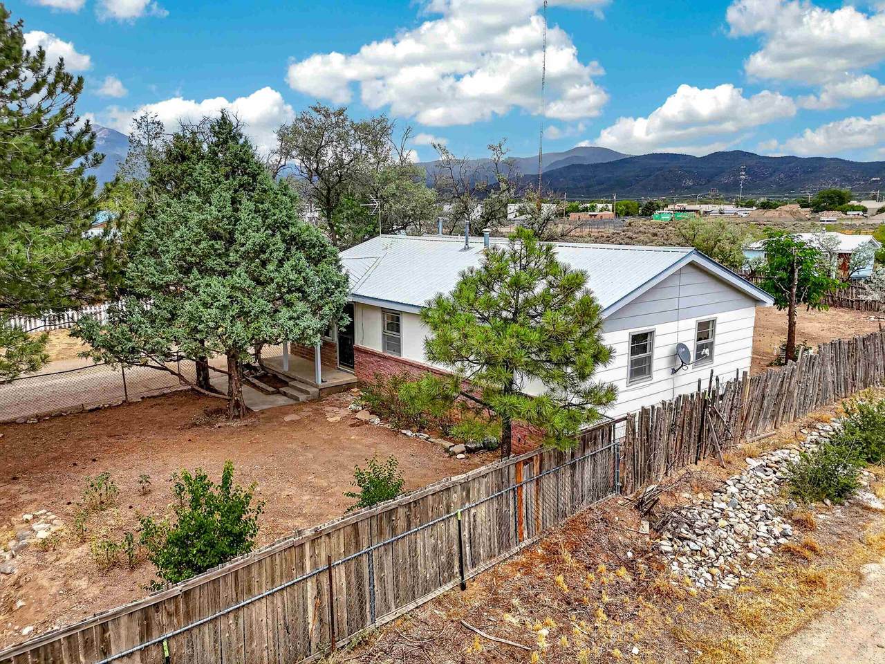 825 Hill Drive - Photo 1