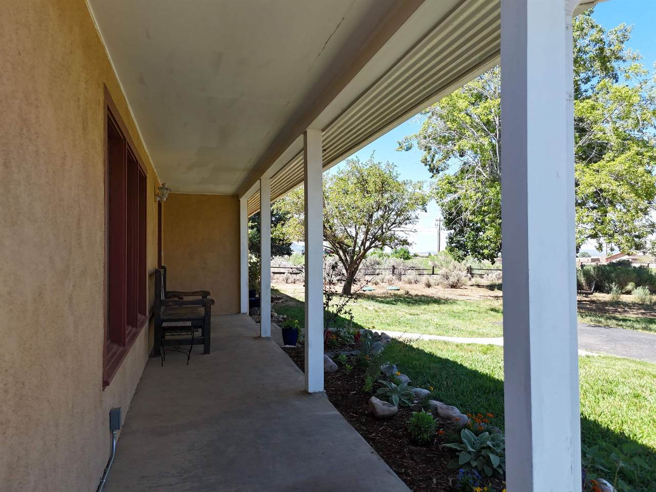 https://bt-photos.global.ssl.fastly.net/taos/1280_boomver_1_115489-2.jpg
