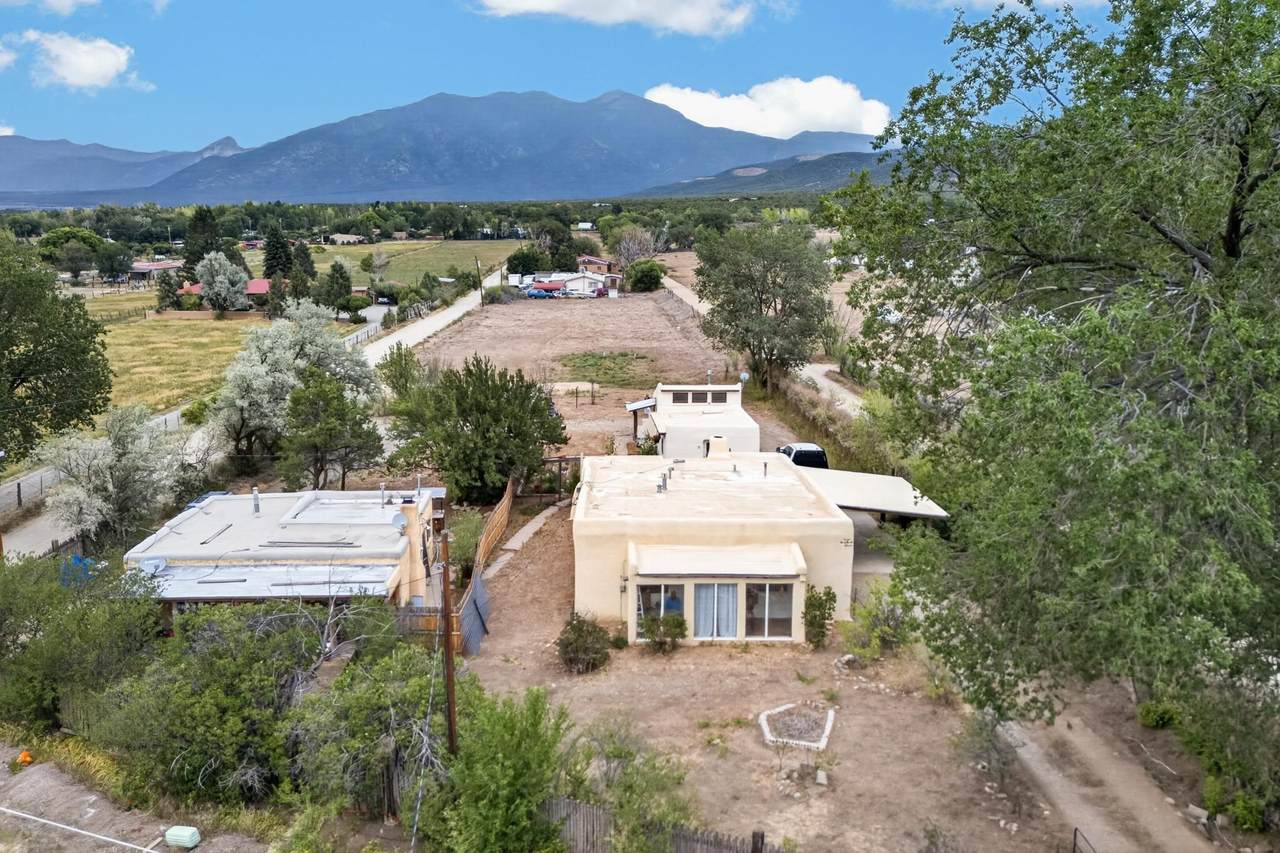 903 Baca Lane B And C - Photo 1