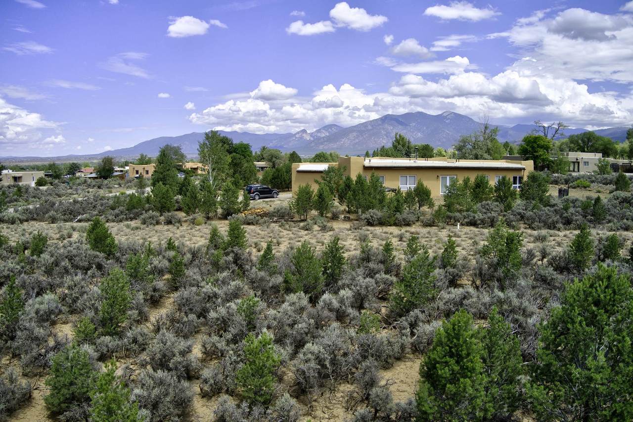 https://bt-photos.global.ssl.fastly.net/taos/1280_boomver_1_115521-2.jpg
