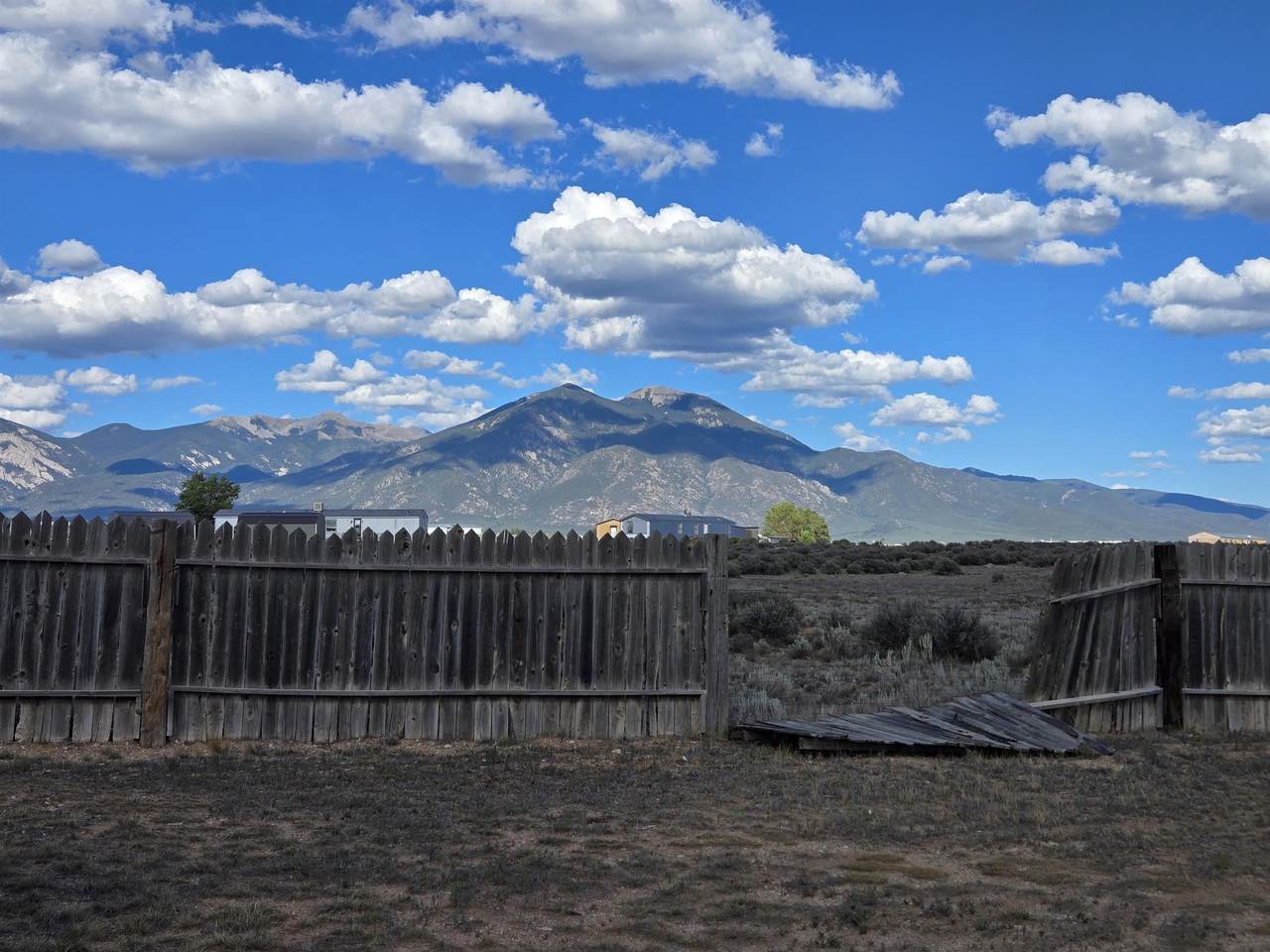 https://bt-photos.global.ssl.fastly.net/taos/1280_boomver_1_115608-2.jpg