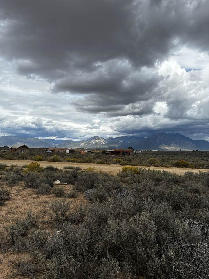 https://bt-photos.global.ssl.fastly.net/taos/1280_boomver_1_115657-2.jpg