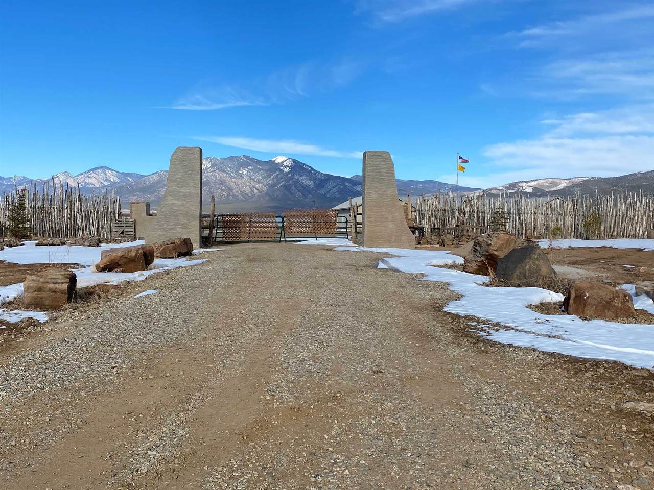 227 Chamisa Rd - Photo 1