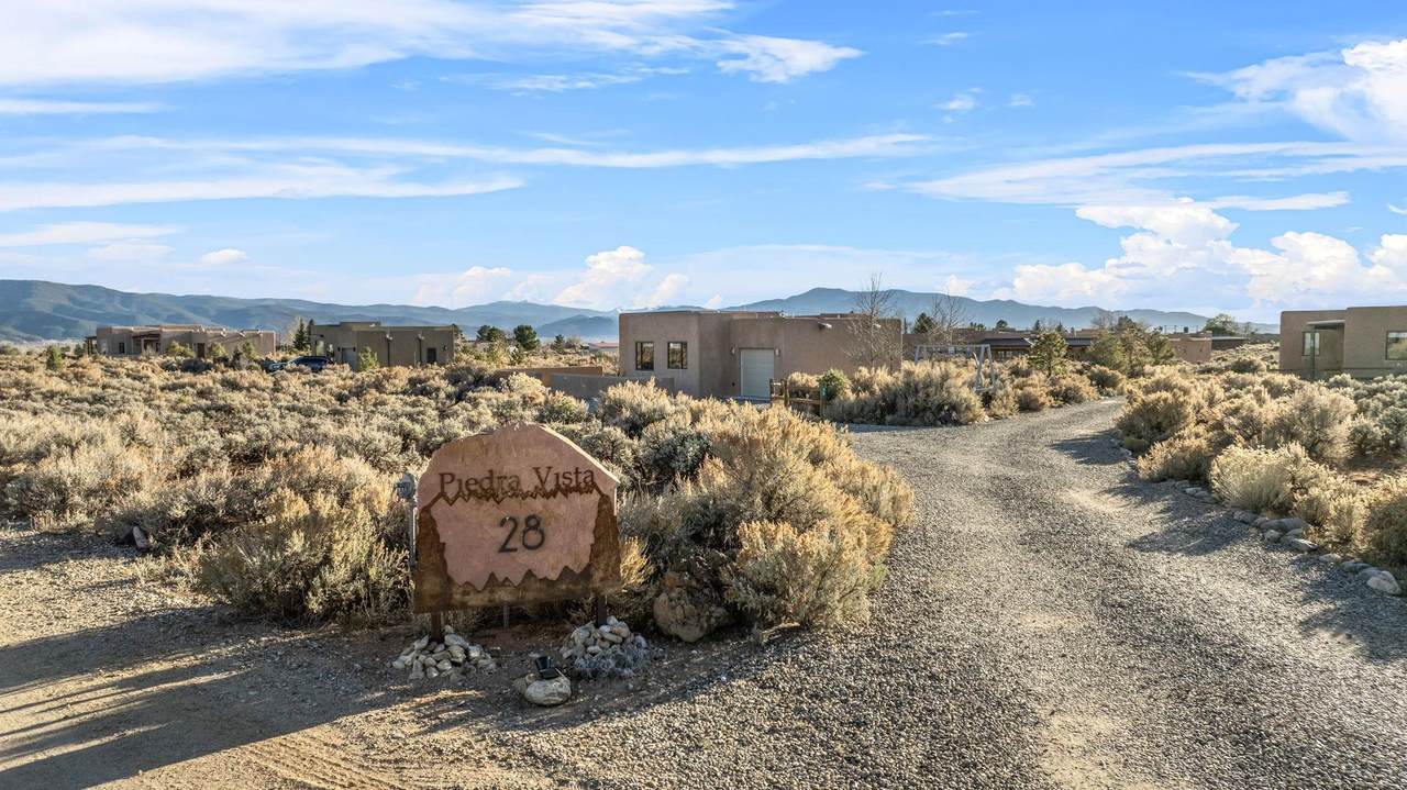 28 Piedra Vista - Photo 1