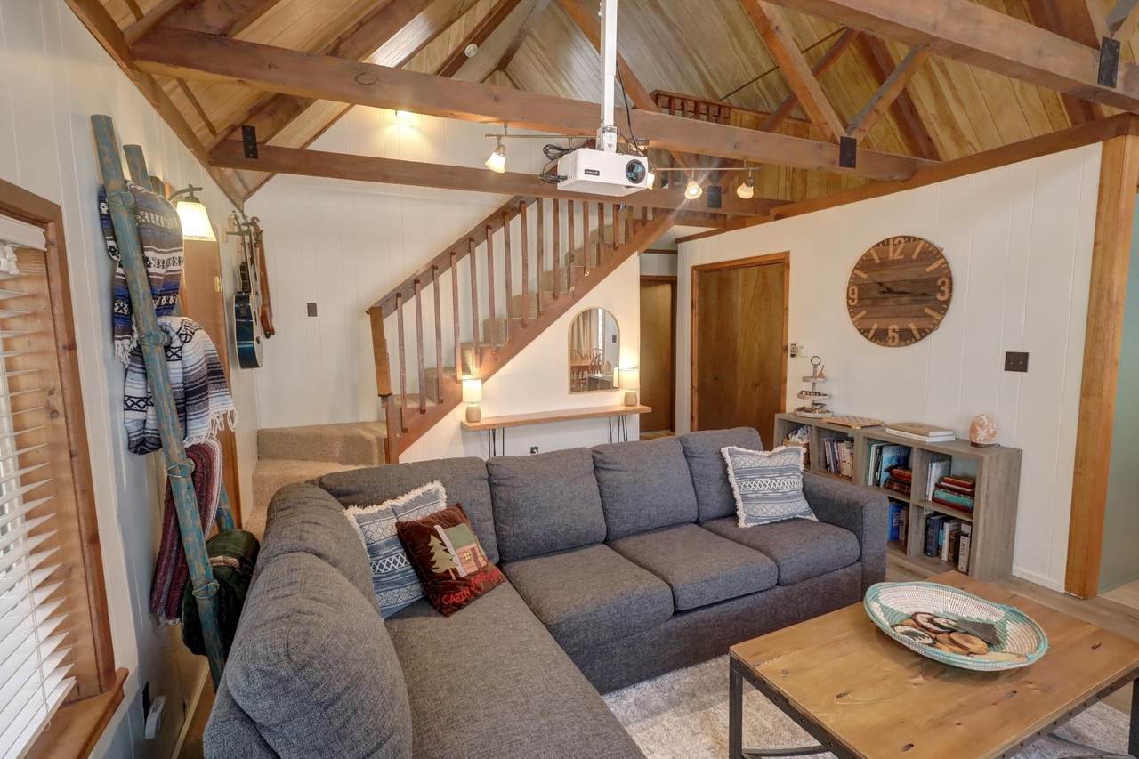 240 Bitter Creek Rd - Photo 1