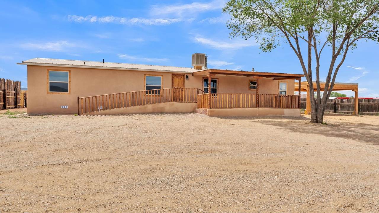 16 Medina Lane - Photo 1