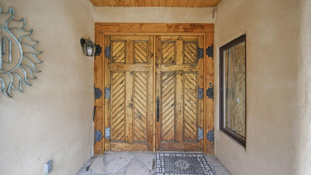 https://bt-photos.global.ssl.fastly.net/taos/1280_boomver_1_113986-2.jpg