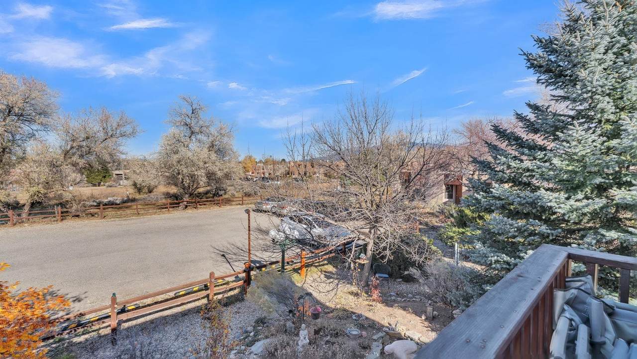 88 Comanche Road - Photo 1