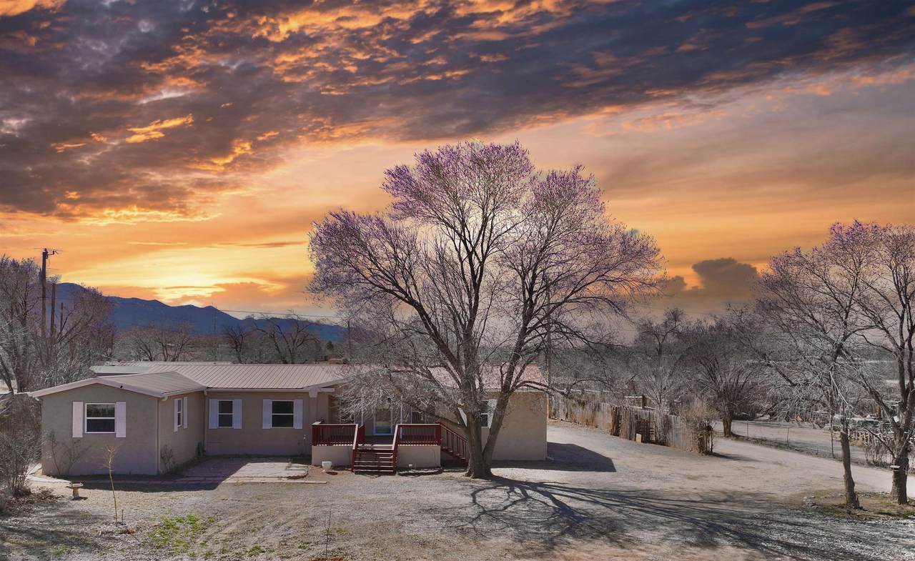 138 Dona Ana Drive - Photo 1