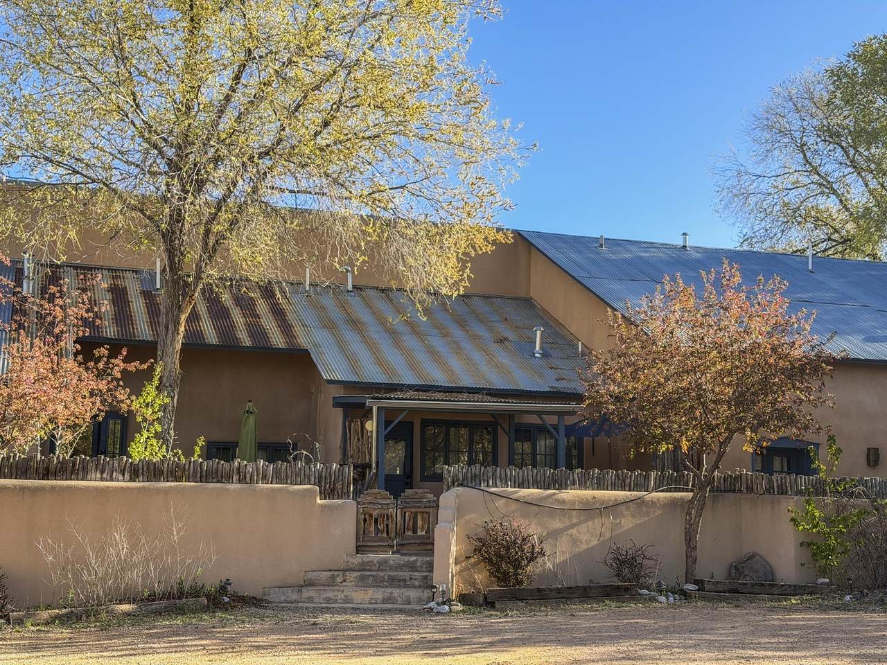 102 Padre Martinez Lane - Photo 1