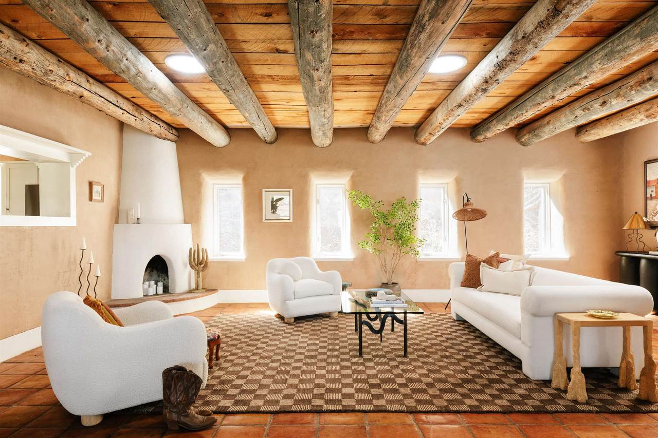 8 Painter Road - Photo 1