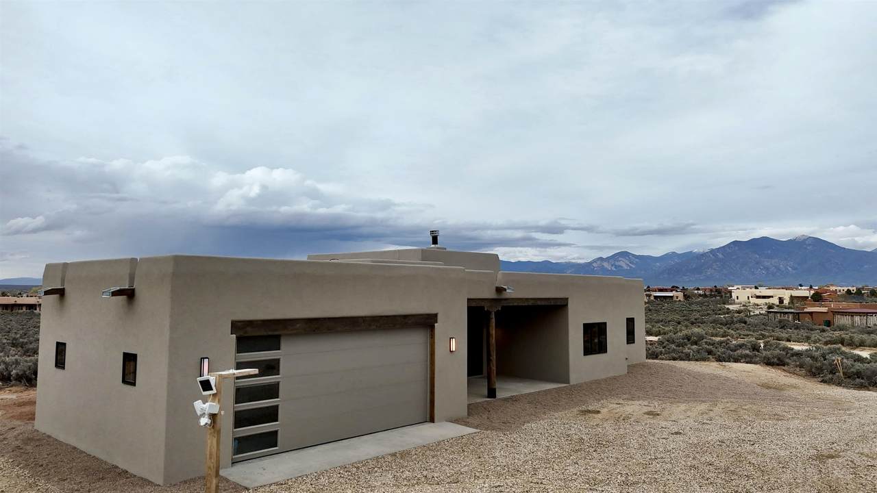 42 Camino De Los Arroyos - Photo 1
