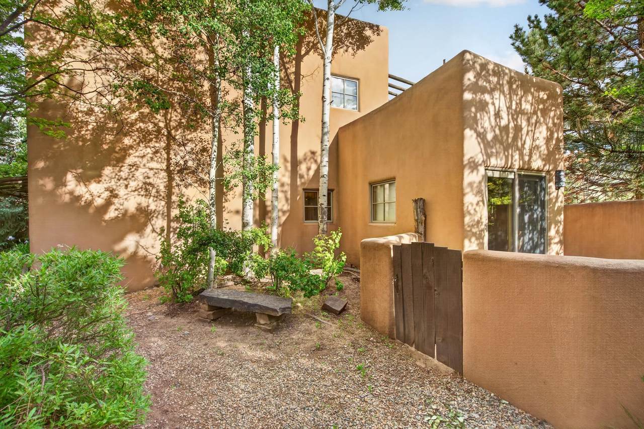 415 Kit Carson Road - Photo 1