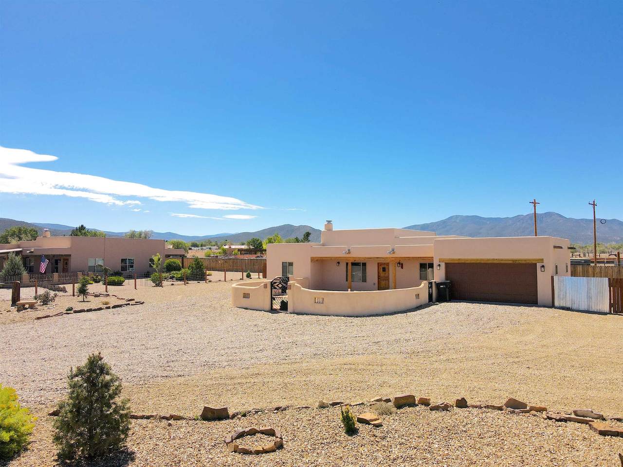 https://bt-photos.global.ssl.fastly.net/taos/1280_boomver_2_115096-2.jpg