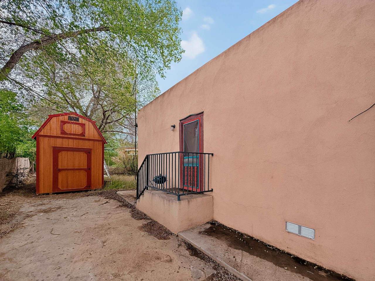 https://bt-photos.global.ssl.fastly.net/taos/1280_boomver_2_115206-2.jpg