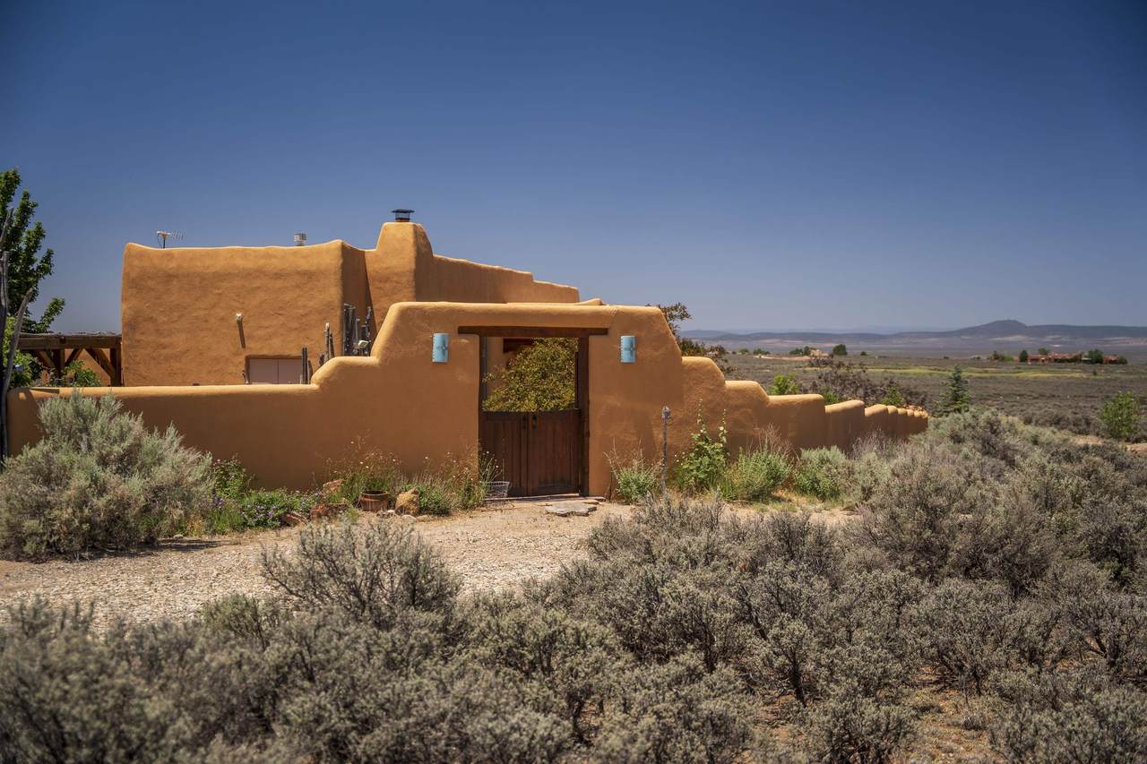 https://bt-photos.global.ssl.fastly.net/taos/1280_boomver_1_115295-2.jpg