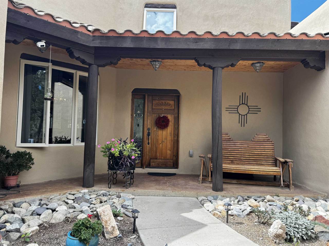 https://bt-photos.global.ssl.fastly.net/taos/1280_boomver_3_114004-2.jpg