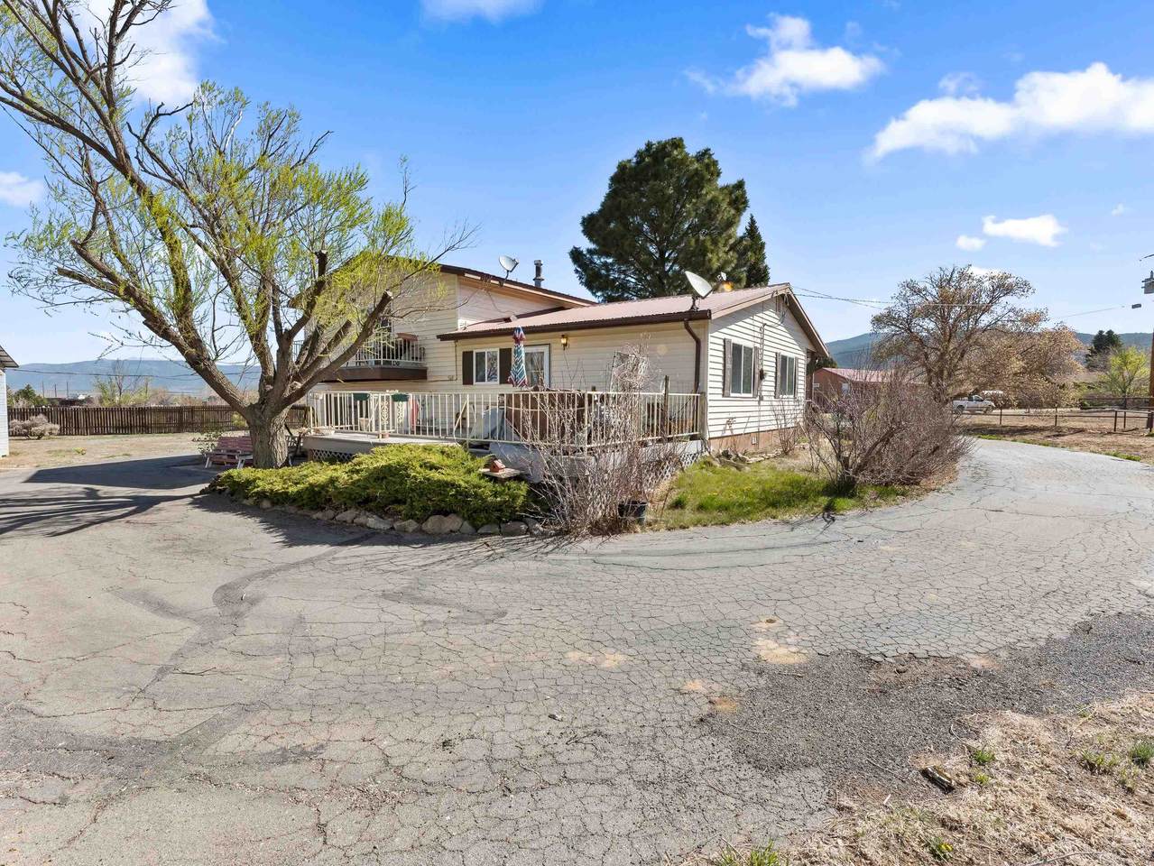 930 Calle Alvarado - Photo 1