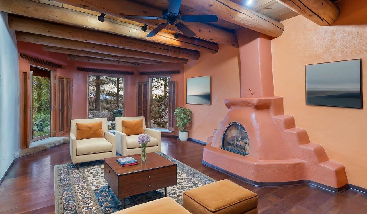 38 Del Norte Road - Photo 1