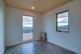 8 Quonset Way - Photo 20