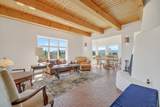 9 Isleta - Photo 8