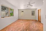 215 Mariposa Place - Photo 22