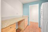 215 Mariposa Place - Photo 35