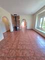 70 La Canada - Photo 14