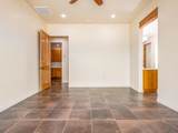 421 Este Es - Photo 17