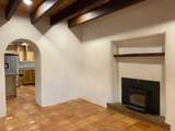 728 Paseo Del Pueblo Norte - Photo 2