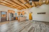 27 Medina Lane - Photo 6