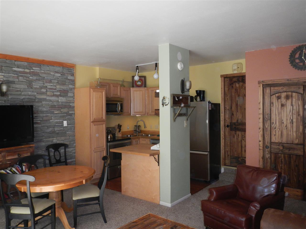 13 Thunderbird Road - Photo 1