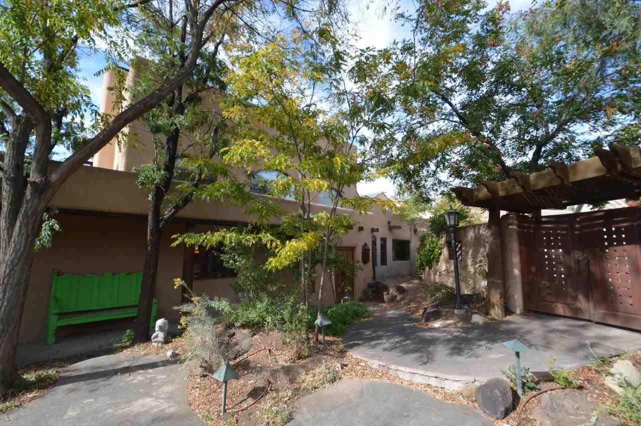 215 Ranchitos Rd - Photo 1