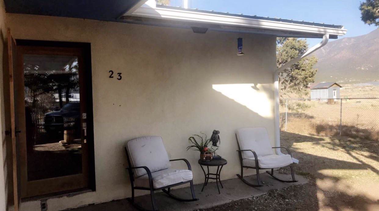 23 Gonzales Rd - Photo 1