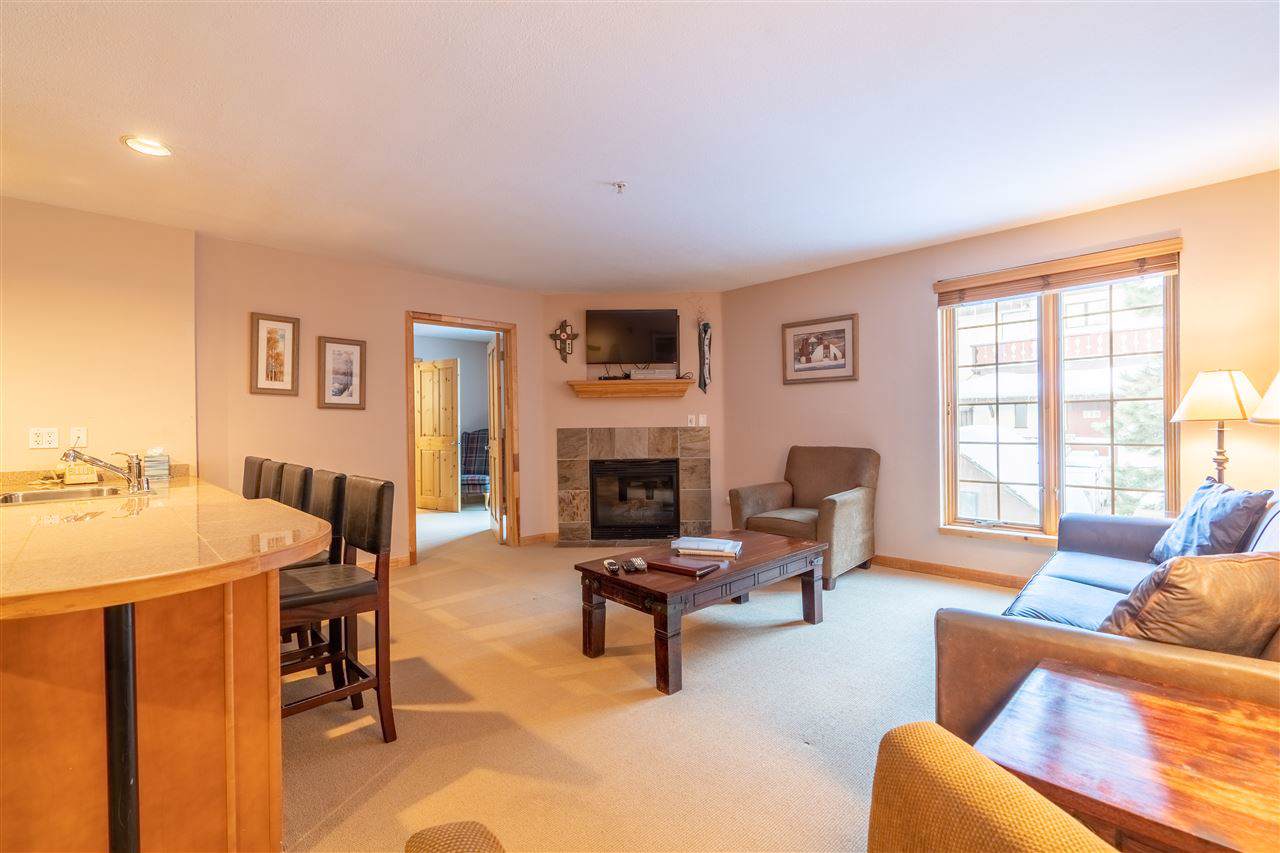 110 Sutton Place - Photo 1