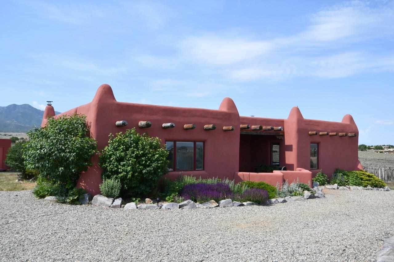 21 Adelmo Medina Dr - Photo 1