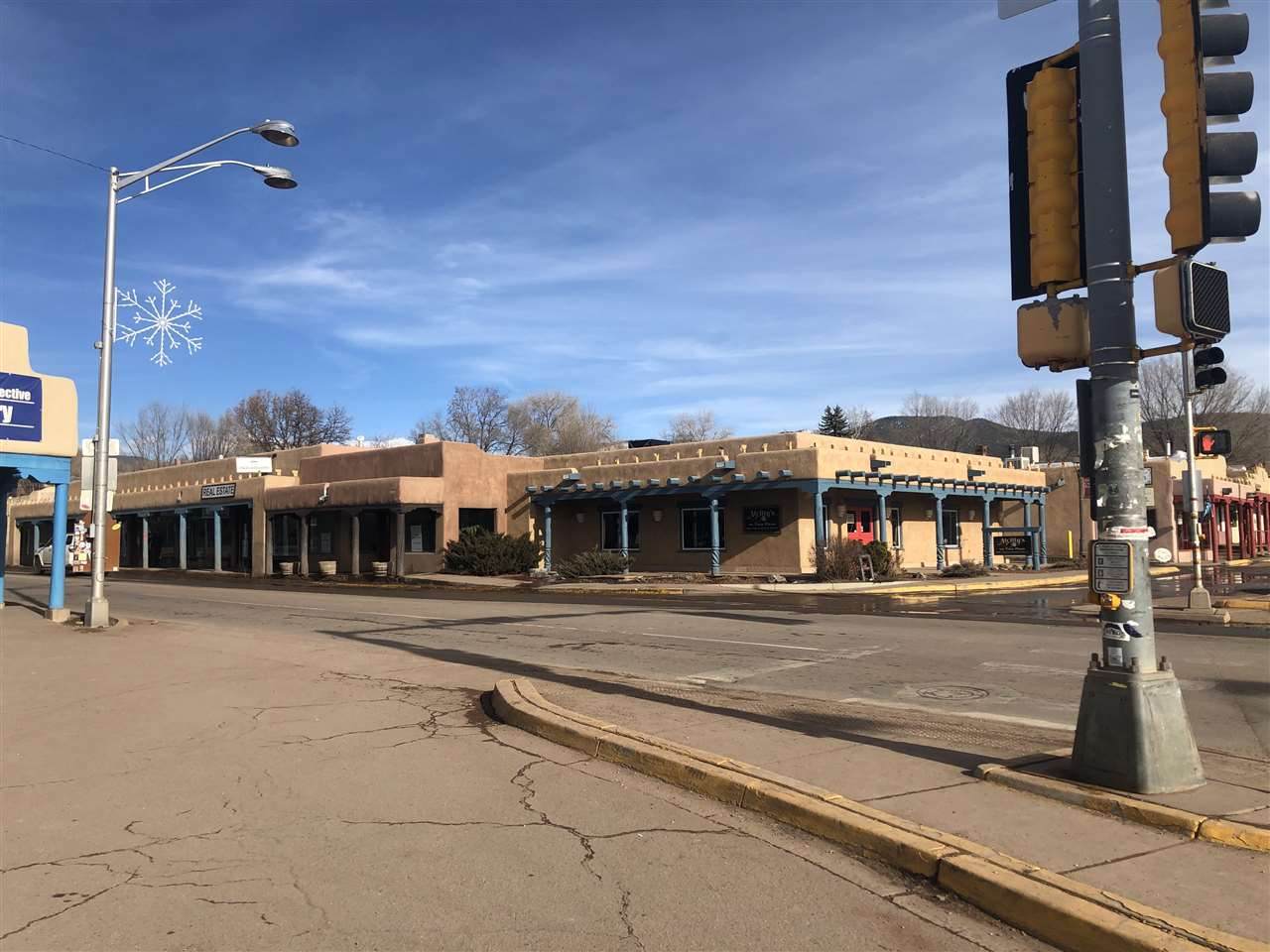 103 Paseo Del Pueblo Norte - Photo 1
