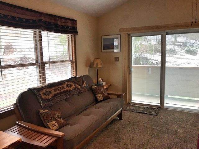28 Aspen St - Photo 1