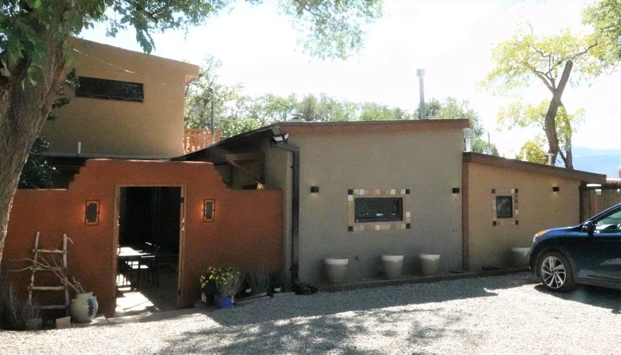 6 Espinosa - Photo 1