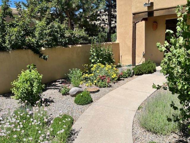 106 Vista Lane - Photo 1