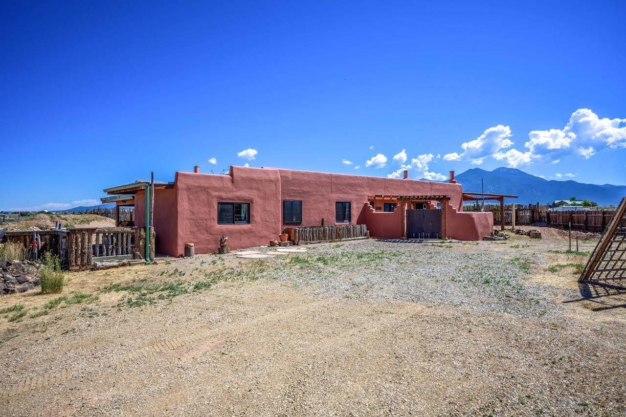 33 Garcia Ln - Photo 1