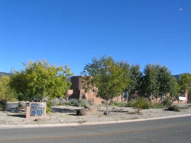 https://bt-photos.global.ssl.fastly.net/taos/orig_boomver_1_114937-2.jpg
