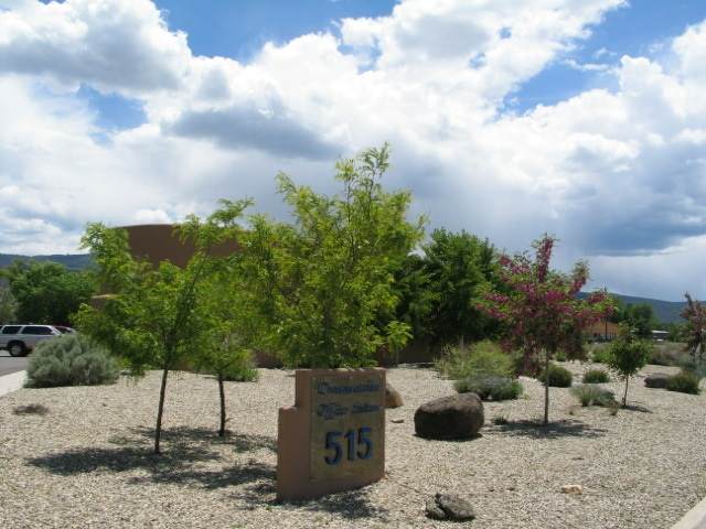 https://bt-photos.global.ssl.fastly.net/taos/orig_boomver_1_114938-2.jpg