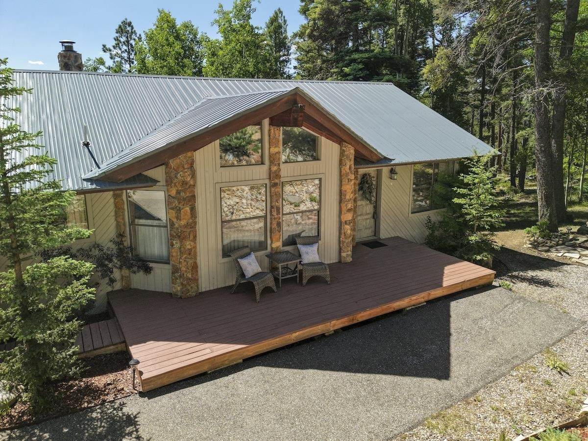 139 Taos Drive - Photo 1