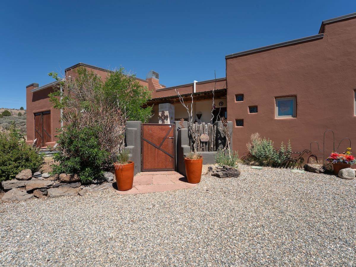 44 Arroyo Park Drive - Photo 1