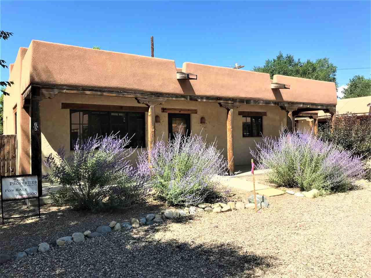 321 Pond Court - Photo 1