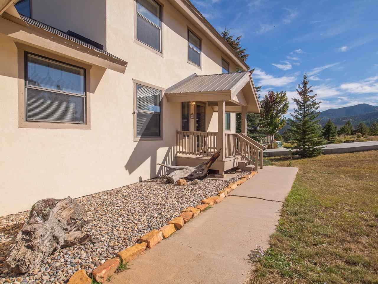 32 Oakwood Lane - Photo 1