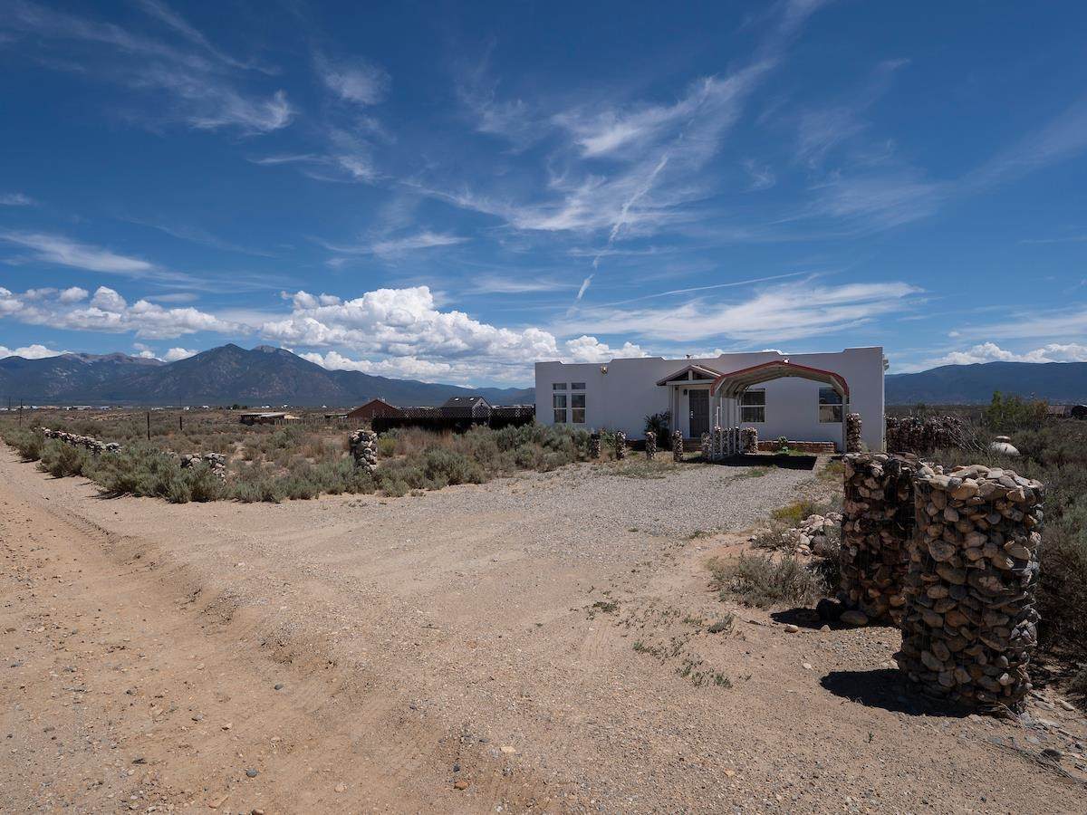 3 Camino Loma Azul - Photo 1
