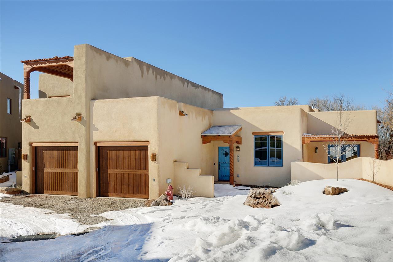 407B Apache Street - Photo 1